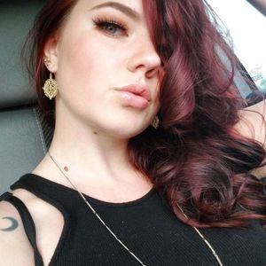 Meet your Posher, Marisa